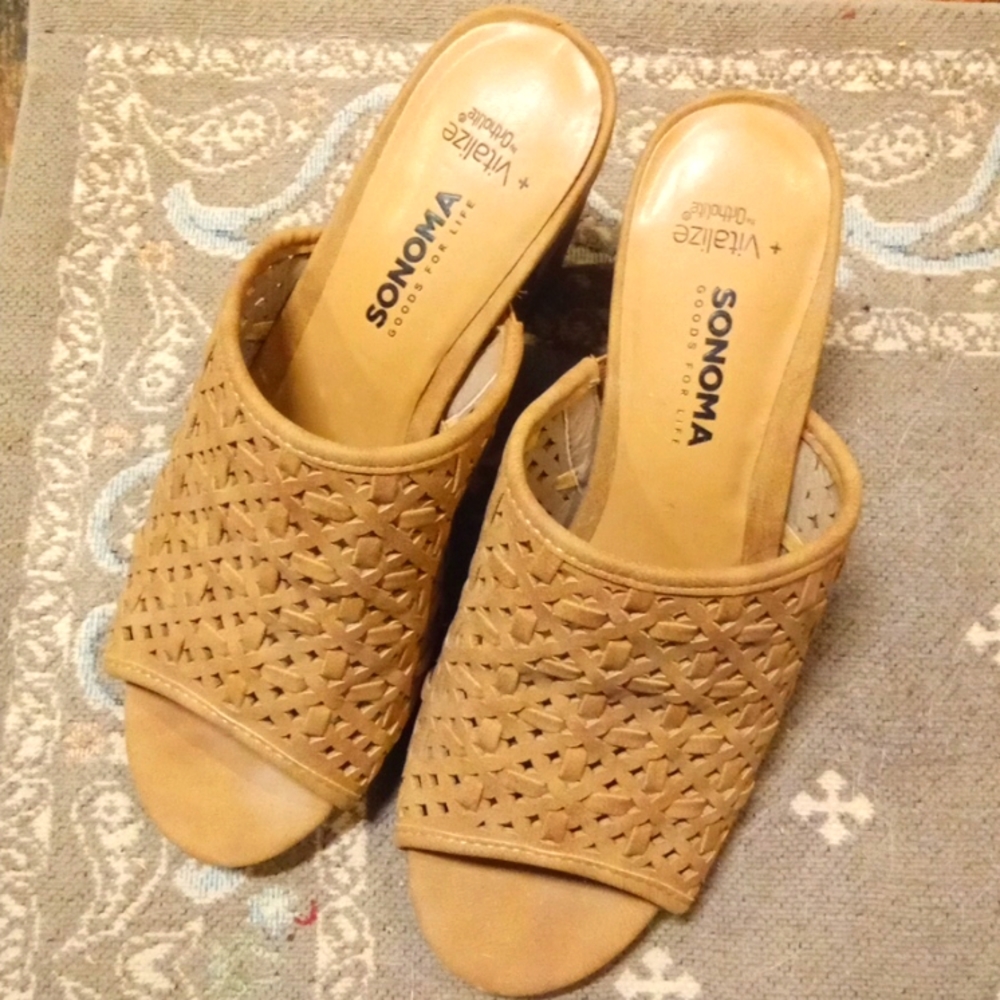 Sonoma suede leather chunky heel slide sandals